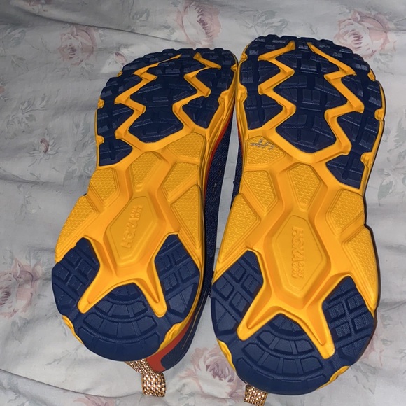 HOKA Mens challenger , size 12 , Brand New PRICE FIRM - Picture 5 of 5